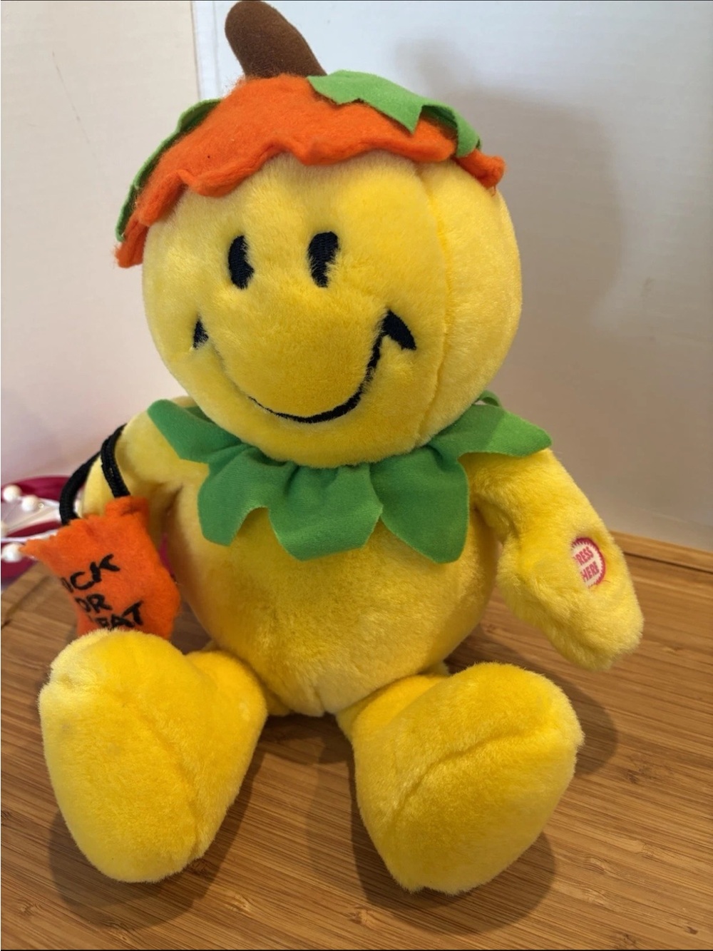 Dan Dee Yellow Pumpkin Talking Plush Halloween Toy with Orange Hat and Green